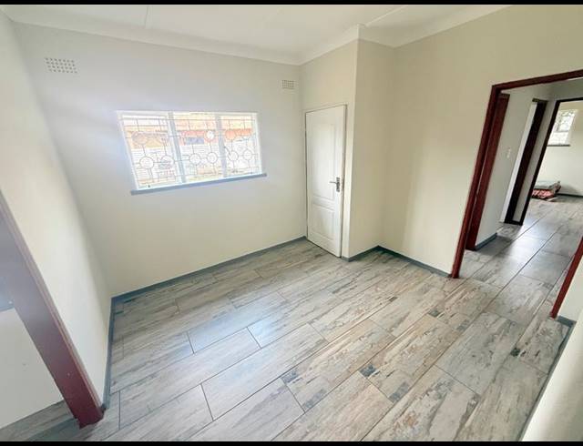 3 BEDROOM HOUSE FOR SALE IN VANDERBIJLPARK CW 2